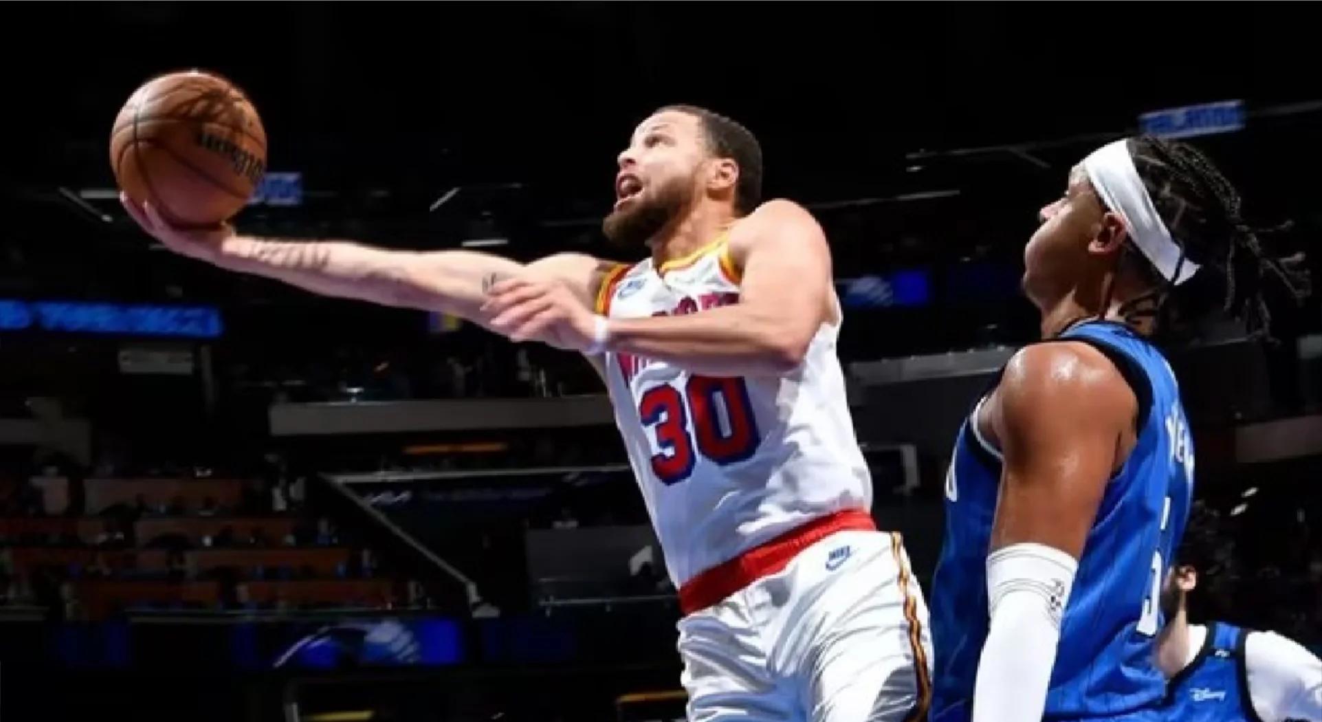 库里惊艳全场,状态爆棚助攻爆棚,冲击季后赛逆转取胜! 库里惊艳全场,状态爆棚助攻爆棚,冲击季后赛逆转取胜!